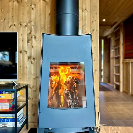 Modern Mountain In-out 2 Bathrooms بيت للعطل *