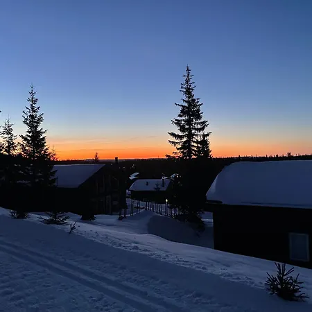 Modern Mountain In-out 2 Bathrooms